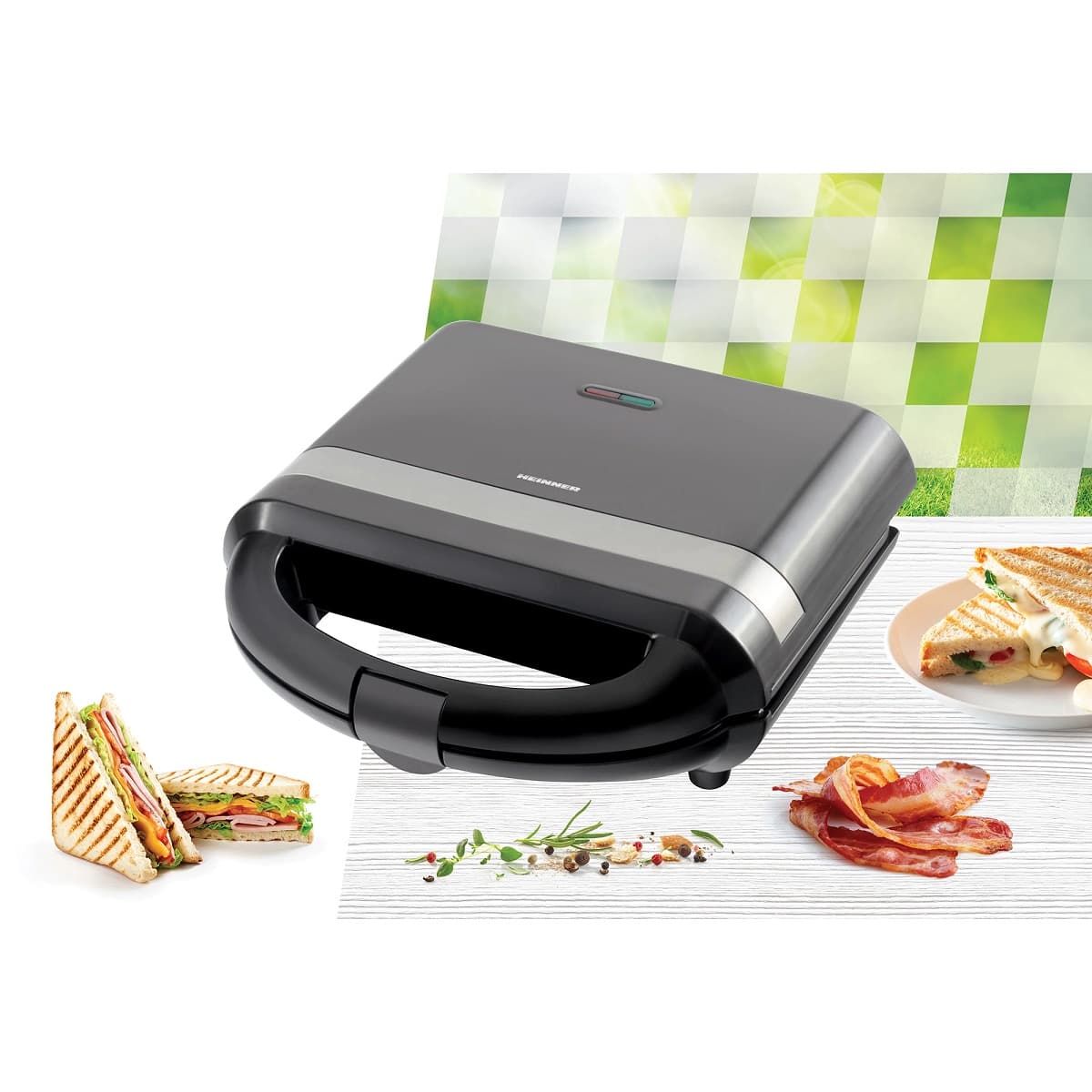 Sandwich maker Heinner SM-H700BK
